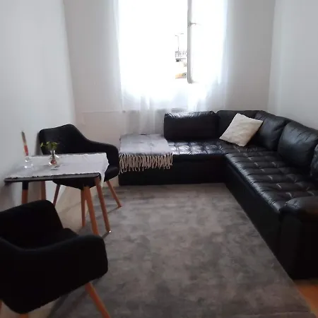 Dejlig Lejlighed I Havn With King Size Bed * Grasten